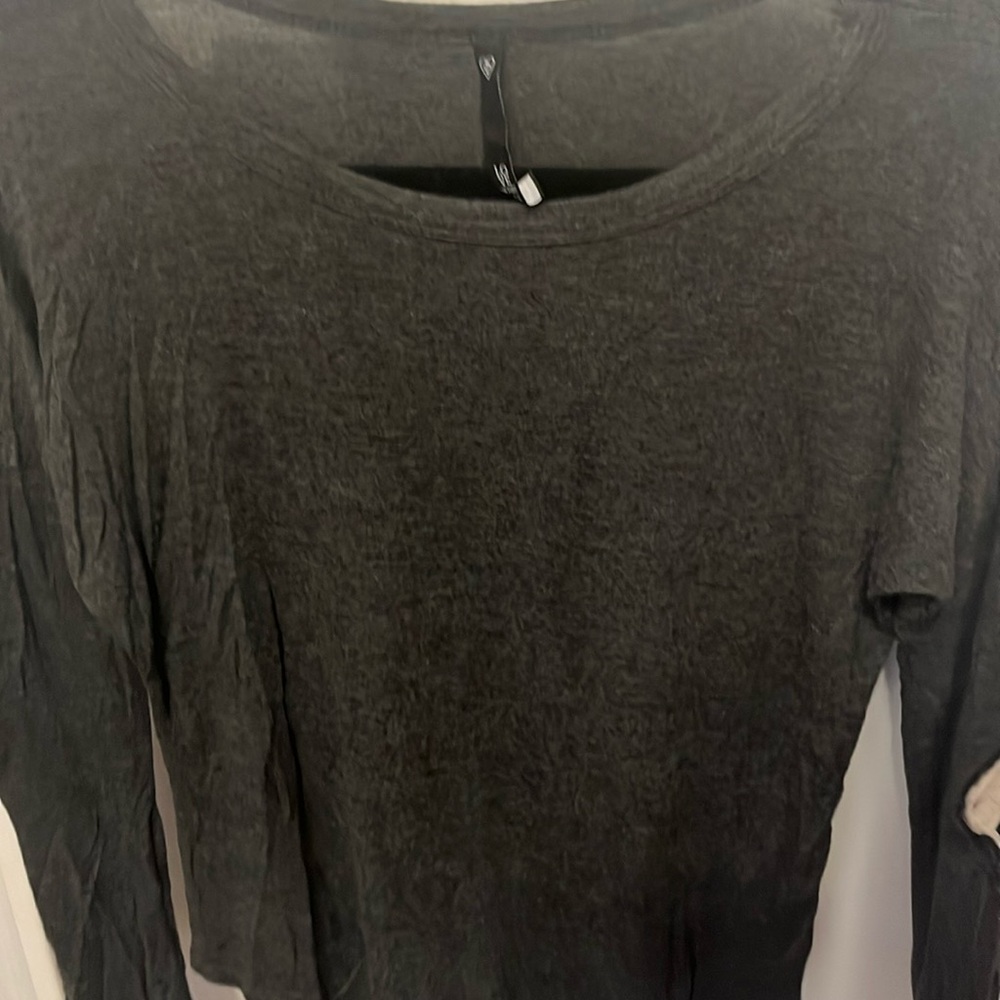 Skull tee shirt- grey tee shirt with skulls on sleeves